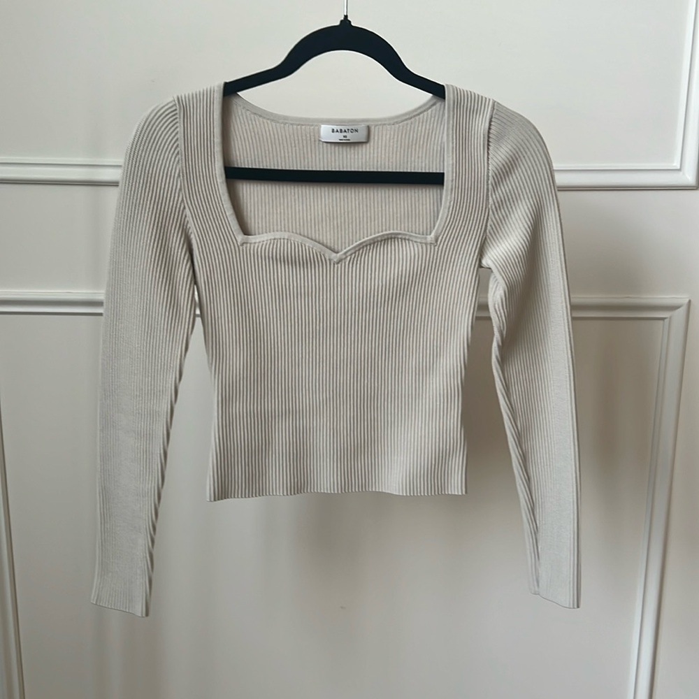 Aritzia Babaton Sculp Knit Sweetheart Long Sleeve